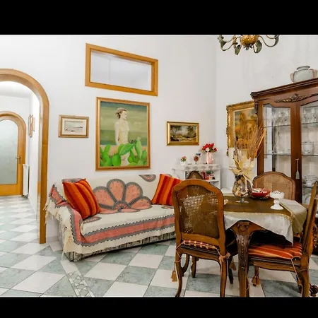 Maison Antonella